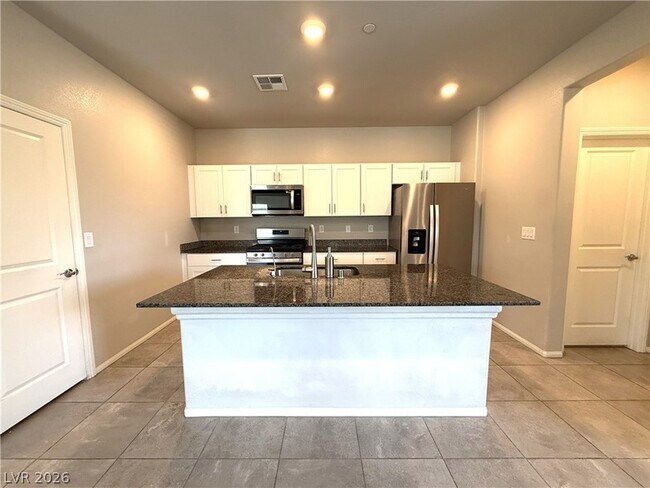 522 Spy Rock Ave