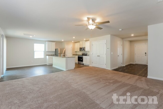 Photo - 4615 Hazelburn Dr