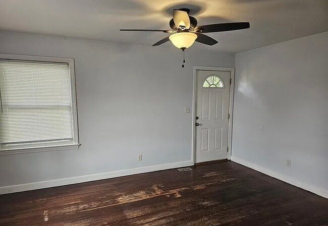Photo - 2382 Hiwassee Cir