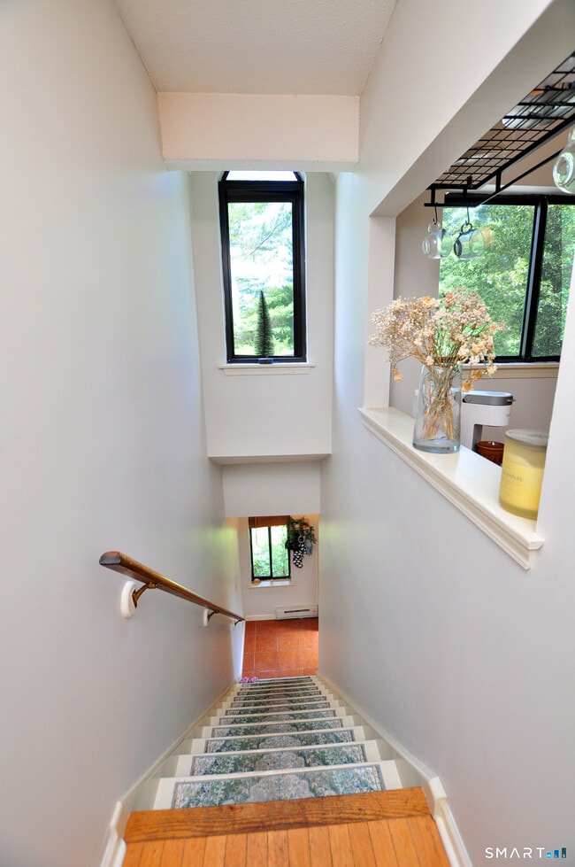 30 Simsbury Landing Unit 30