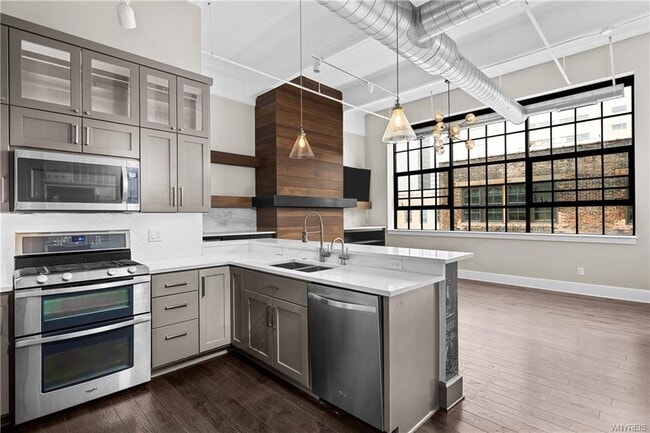 Photo - 210 Ellicott St Unidad 501