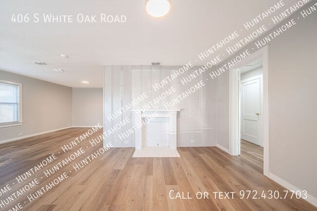 Photo - 406 S White Oak Rd