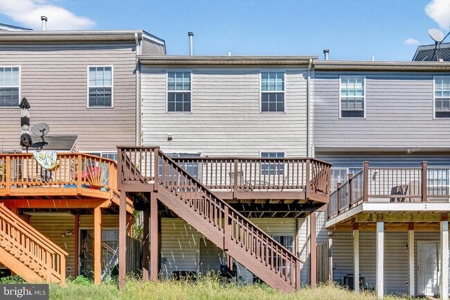 Photo - 3231 Halcyon Ct