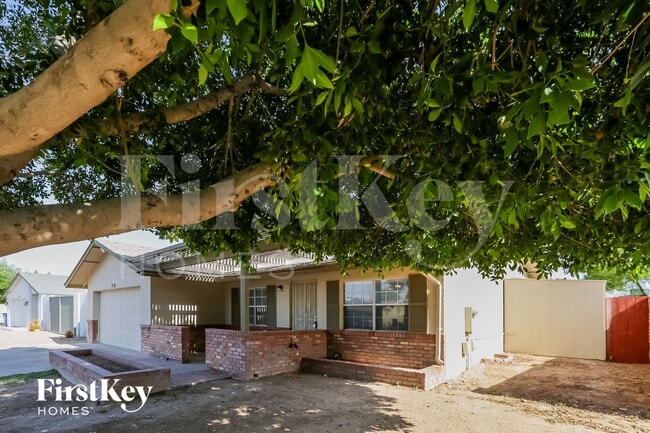 Photo - 1170 W Nopal Pl