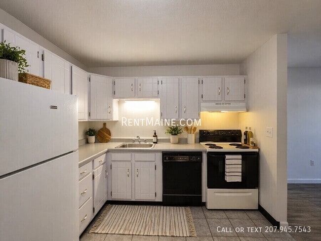 Photo - 10 Tall Pines Dr Unit 8