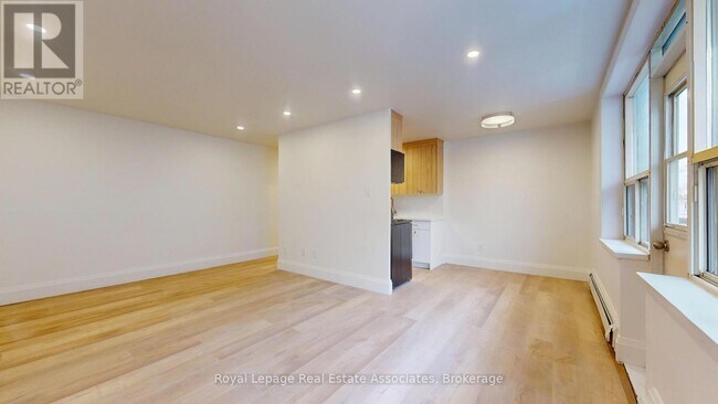 Photo - 1 Marquette Ave Unit 23