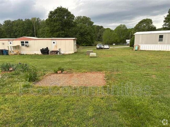 Building Photo - 2033 McKenzie Park Ln Rental