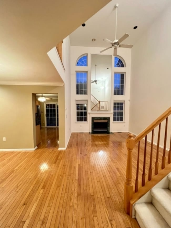 Photo - 22 Constitution Way