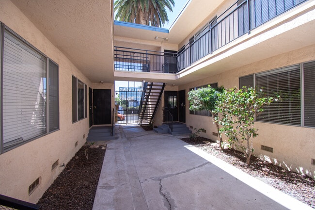 Vernon Avenue Apartments