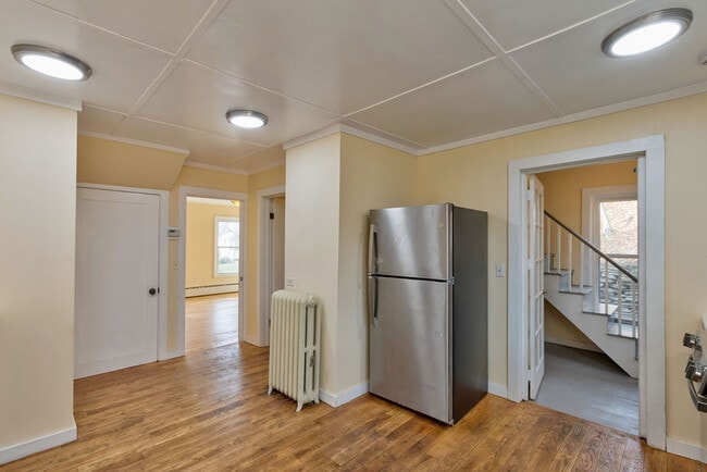 Photo - 26 Orchard St