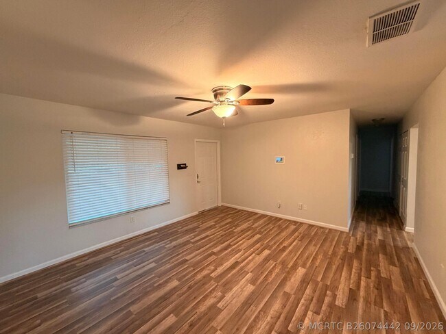 286 SW Kentwood Rd