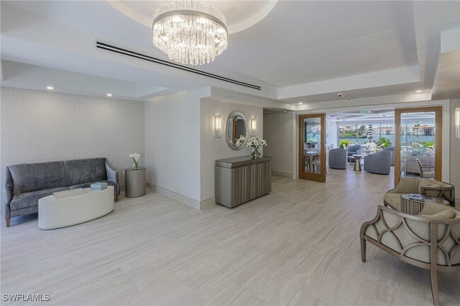 Building Photo - 250 Park Shore Dr Unit 302