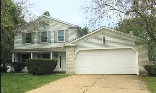 Photo - 16946 Antler Ln