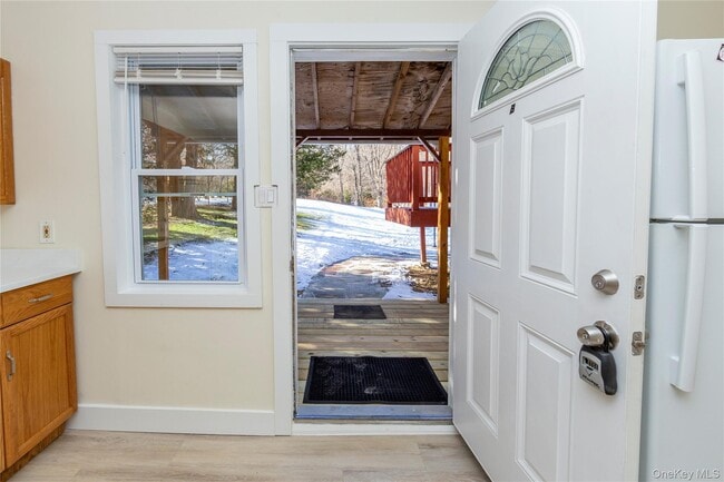 Photo - 33 Holmes Rd Unit B