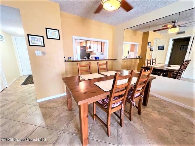 Photo - 10 Sunflower St Unit 27