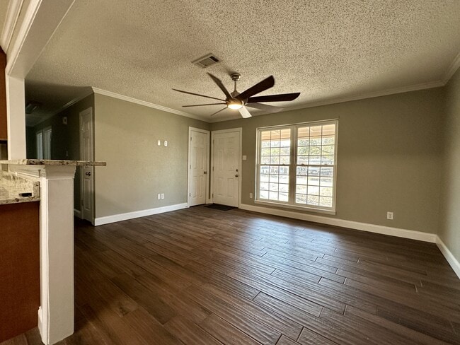 Photo - 15508 Hartford Dr