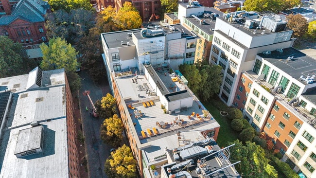 Photo - 17 Otis St Unidad 602