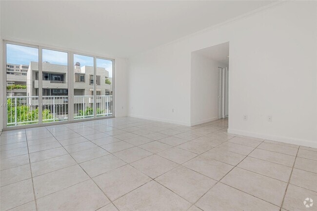 Building Photo - 50 Ocean Ln Dr Unit 301 Rental