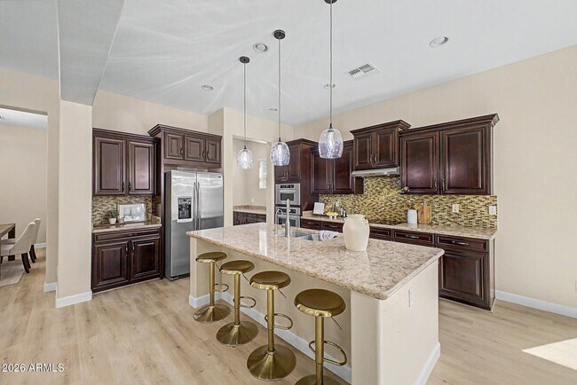 Photo - 2937 E Longhorn Dr