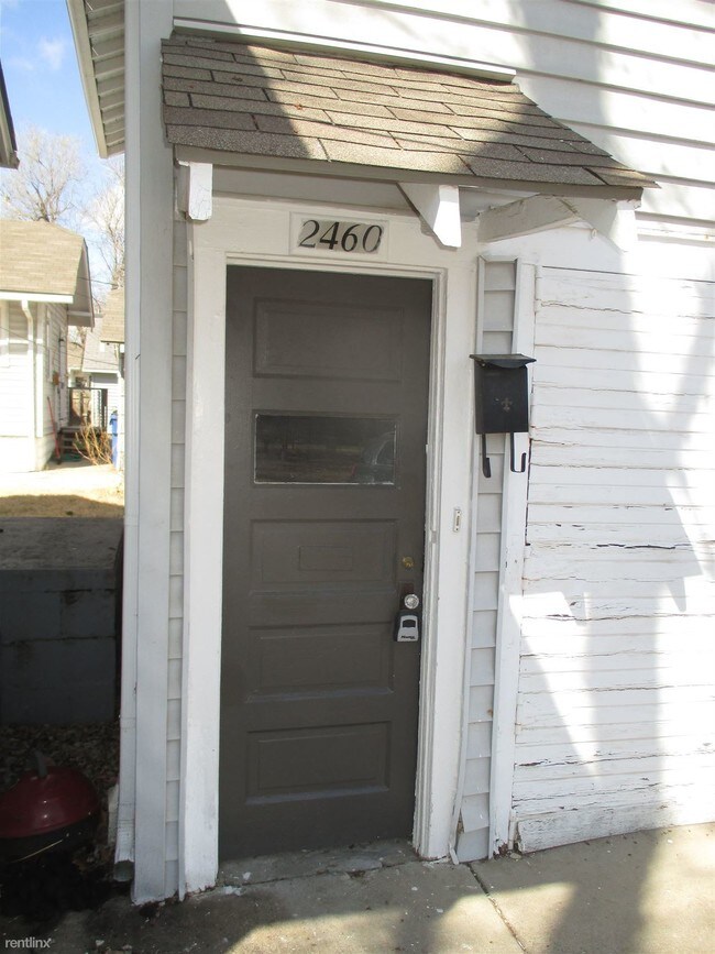 Photo - Studio, 1 bath House - 2460 W Martha St 24...