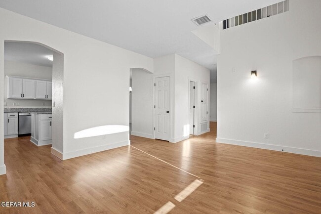 Photo - 11025 Bullseye St