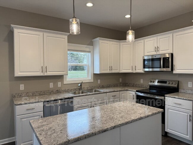 Photo - 1032 Matteoti Ct House