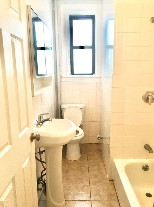 Photo - 4305 49th St Unit 1