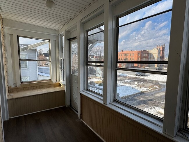 Photo - 209 Reno Ave Unidad 209 Reno Avenue  2