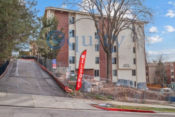 Photo - 1032 E 400 S