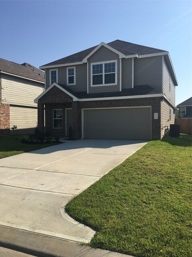 Photo - 2111 Ethan Dr