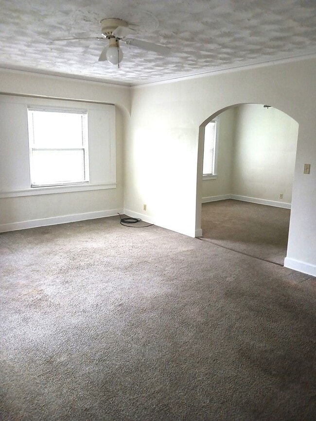 Photo - 4 bedroom 2 full baths Upper Northside Youngstown Unidad 1
