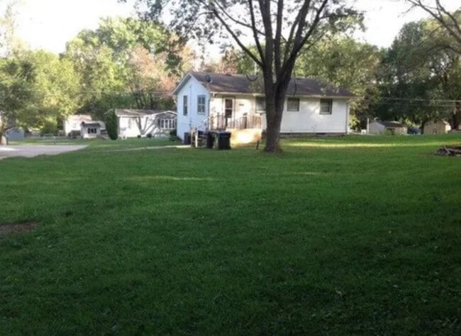 Photo - 644 2nd St NW