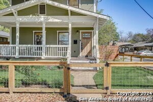 Photo - 139 Panama Ave Casa