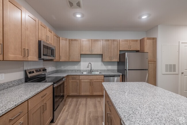 2BR, 2BA - 1,053SF - Kitchen