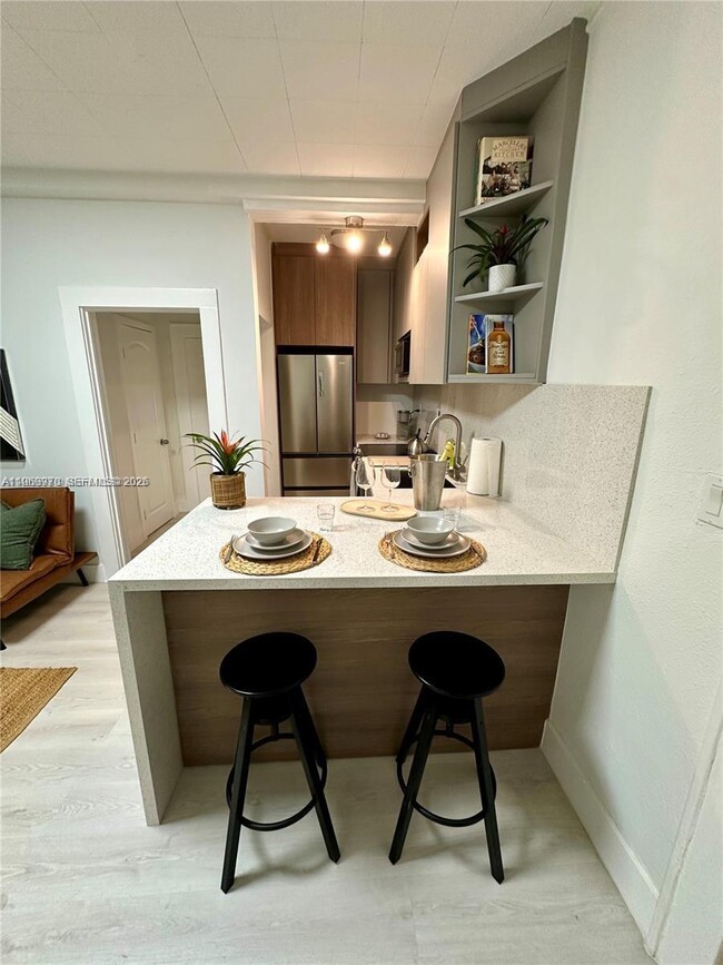 Photo - 126 Mendoza Ave Unit 2