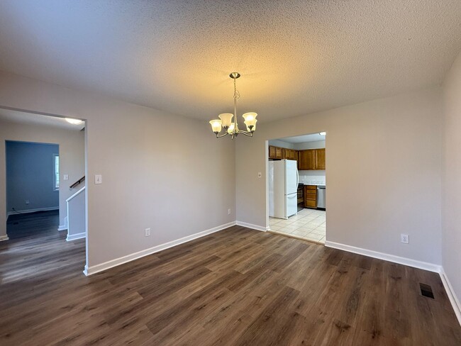 Photo - 5337 Moss Creek Ln