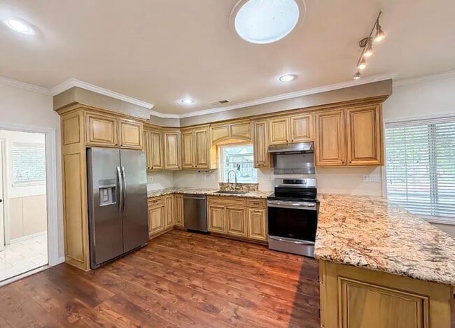 Photo - 231 22nd St