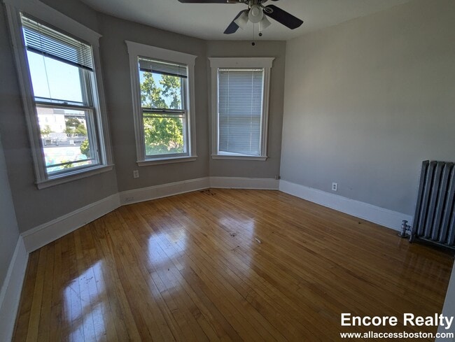 Photo - 13 Pleasant St Unit #10 - 3