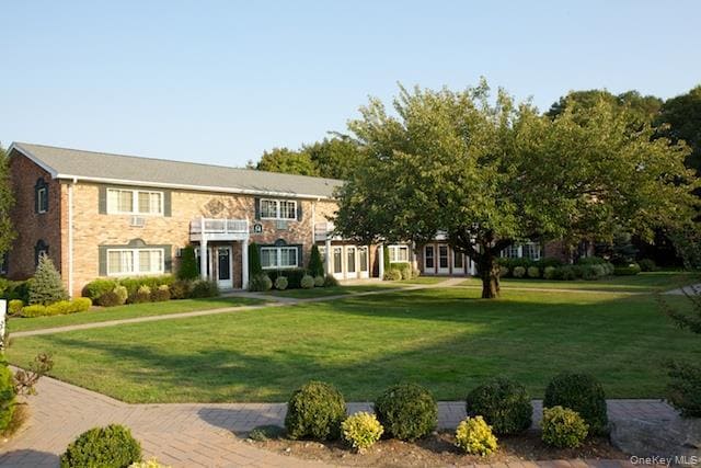 Building Photo - 60 Horseblock Rd Unit 5B