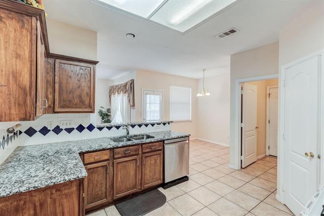 Photo - 4521 Highridge Dr