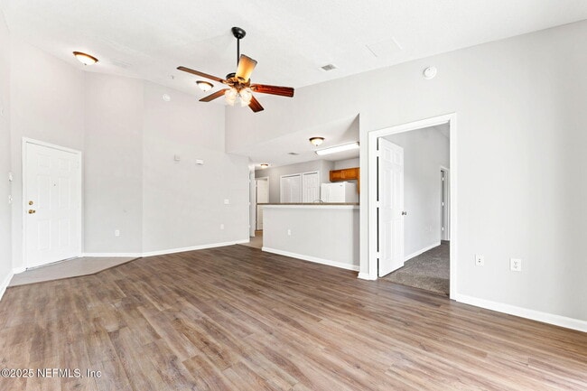 Photo - 5201 Playpen Dr Unit 8-11