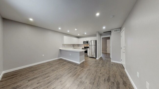Junius Place Apartments