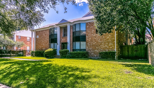 Photo - 4701 McKinney Ave