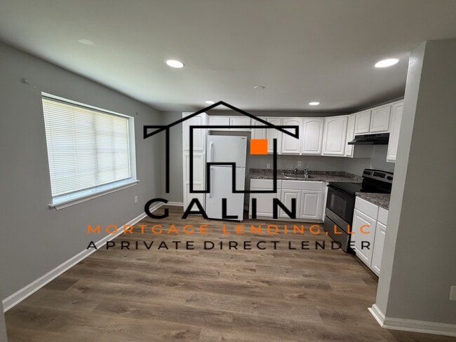 Photo - 808 Carroll St