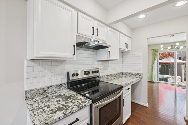 Photo - 9934 Longford Ct