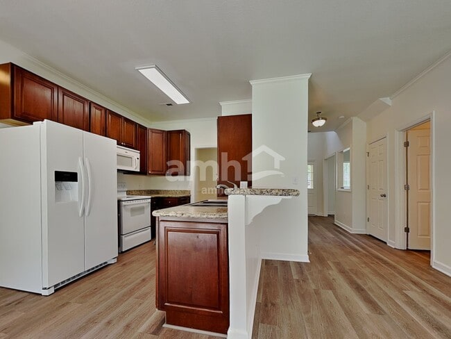 Photo - 7036 Sage Ln