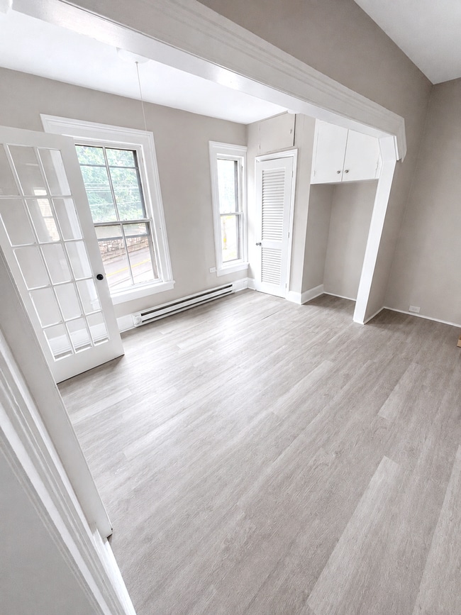 Photo - 74 Holmes Ave Unit 2F