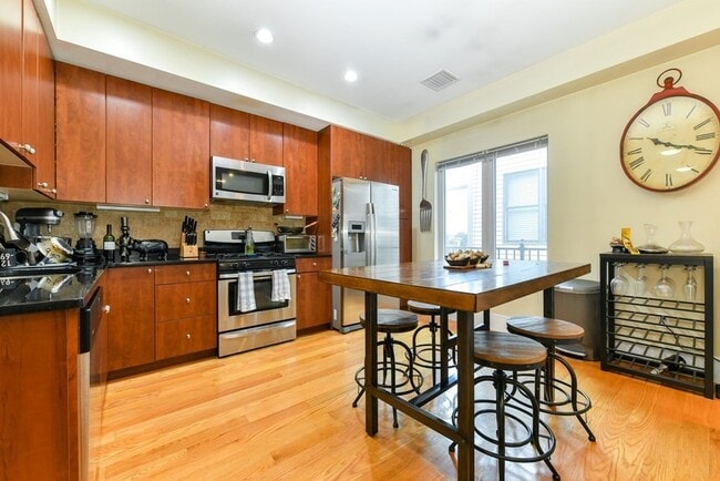 Photo - 200 Silver St Condo Unit 2