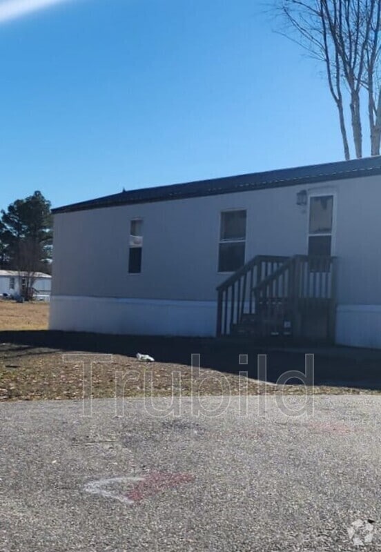 Building Photo - 305 Picardy Dr Rental