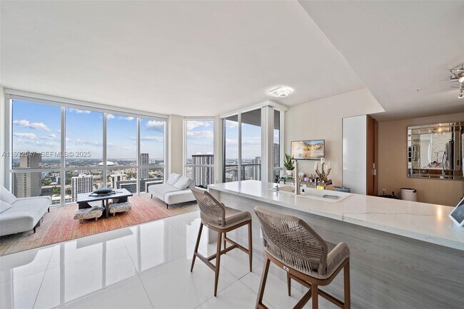 Photo - 244 Biscayne Blvd Unit 4608